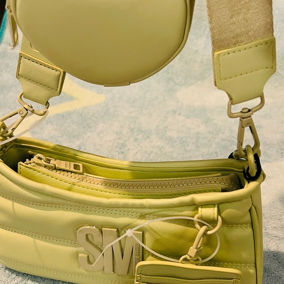 Steve Madden BZOIA Crossbody Bag AirlPod/Coin Pouch & ID Cards Holder NWT - Picture 2 of 11